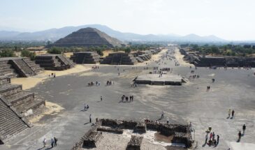 Teotihuacan – Plaza de las 3 culturas – Taller artesanal